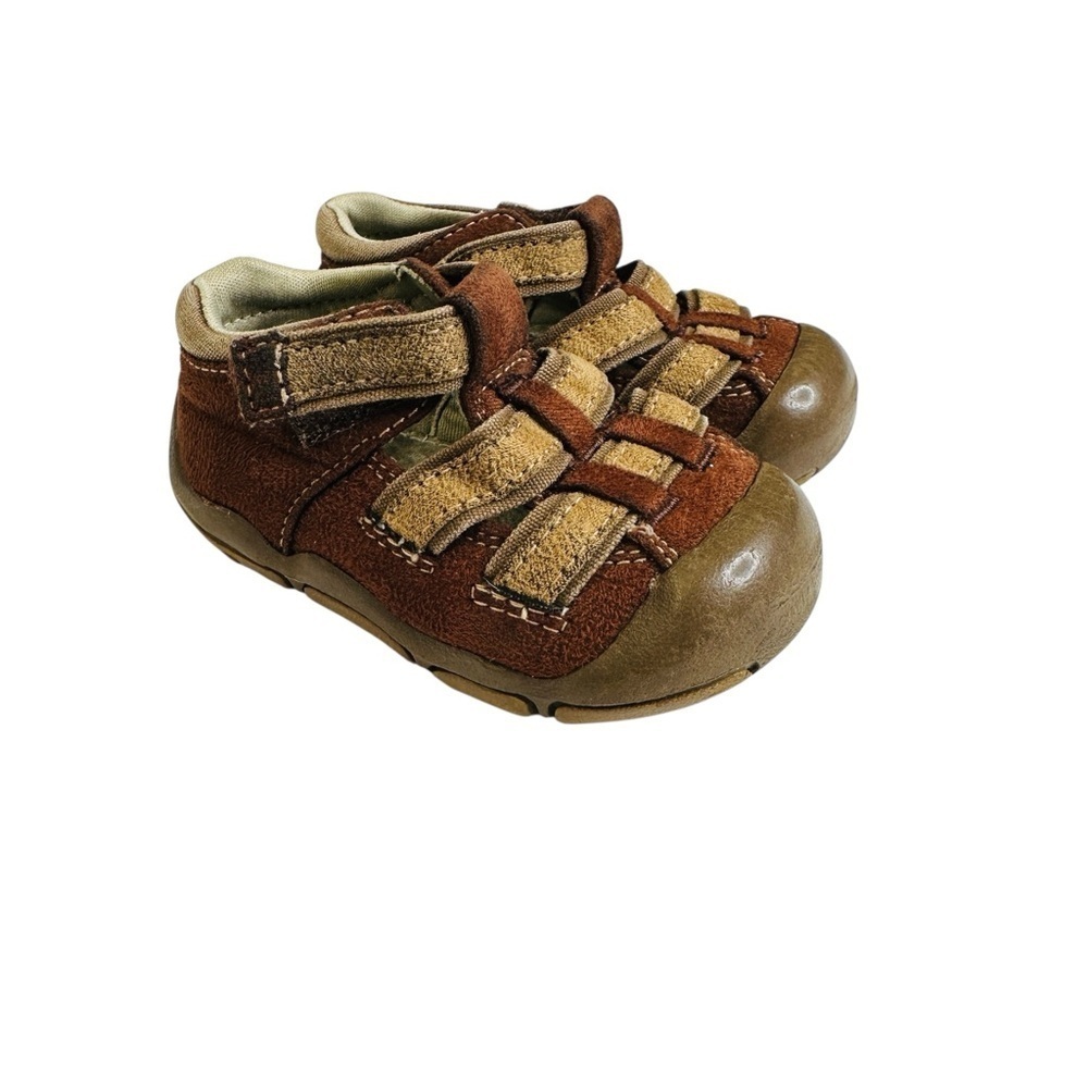 Bum Kids Darin Brown Tan Suede Hook and Loop Sandals Toddler Size 3‎